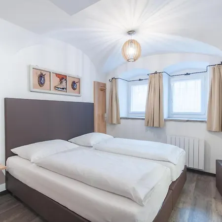Max Summercard Included Bed & Breakfast 2*